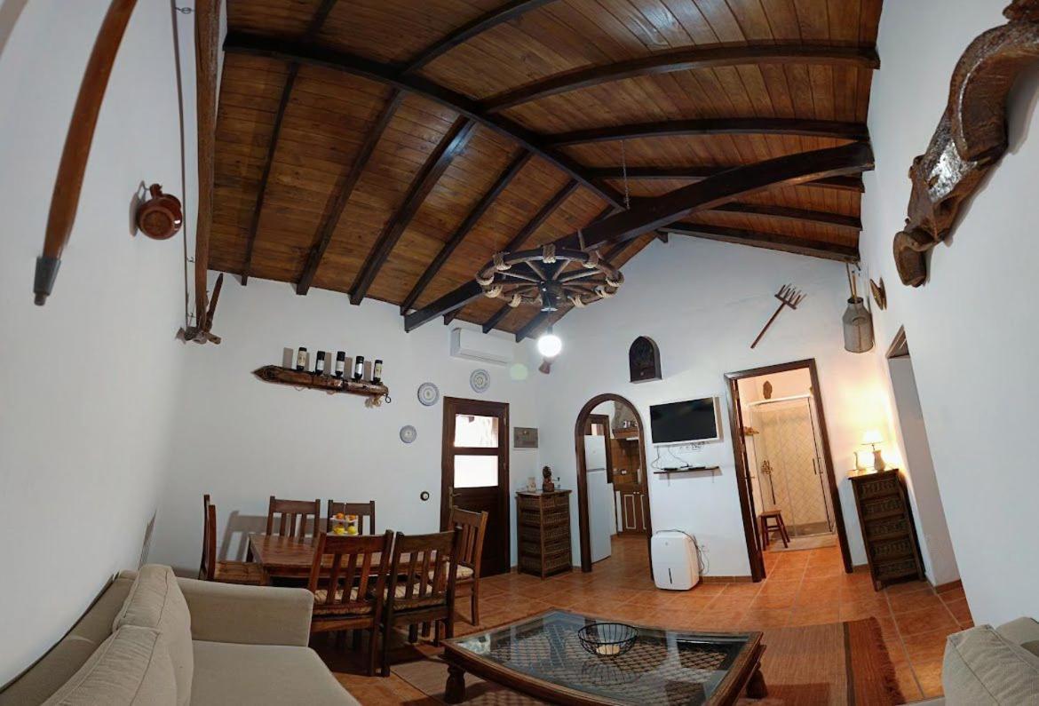 Finca Los Arcos Del Laurel Moya  Luaran gambar
